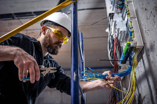 Best Electrical Contractors for Businesses  in Walkerton, IN